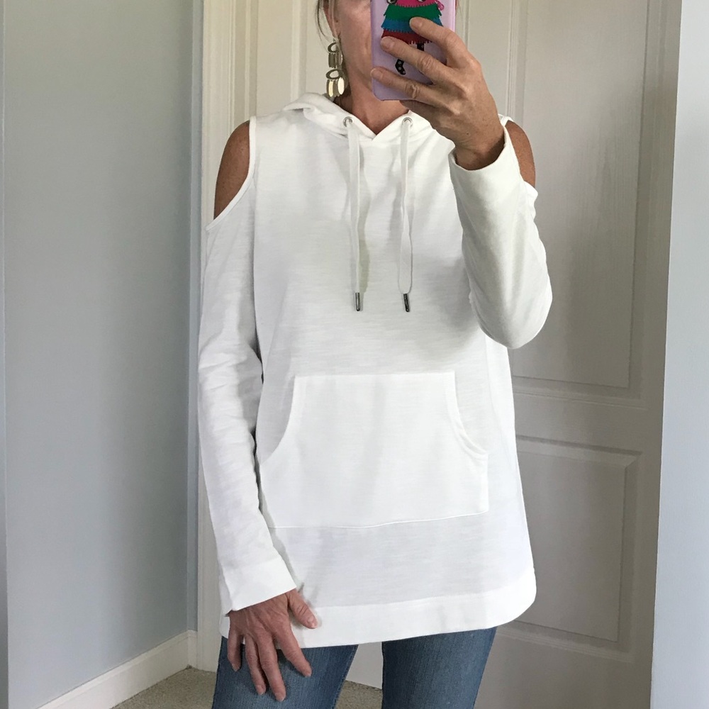 🎉1 SMALL🎉Open Shoulder Hooded Top - Picture 3 of 7